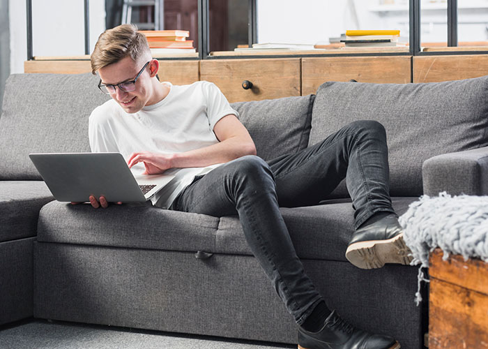 Jak radzić sobie z kryzysem motywacji, gdy tworzysz treści i jeszcze nie ma efektów?