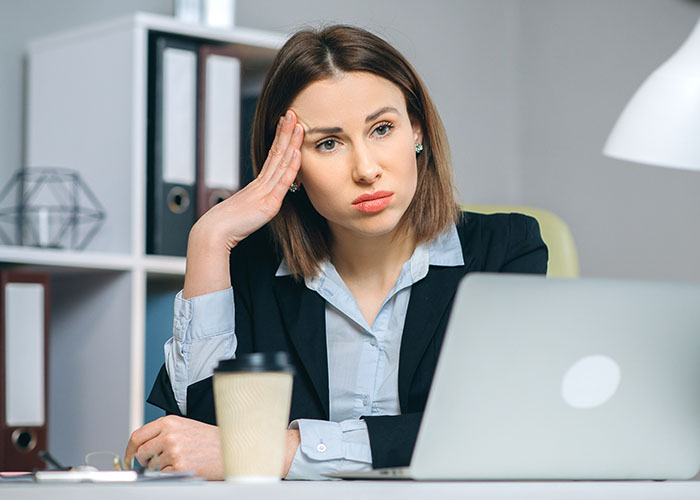 Małe zasięgi, realne pieniądze. Jak zarabiać online bez dużej społeczności?