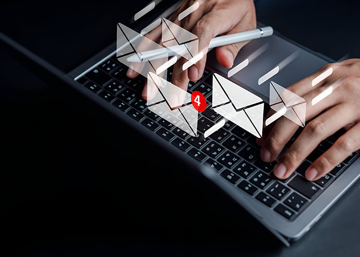 Afiliacja na Facebooku bez stresu. Jak promować linki i nie stracić konta?