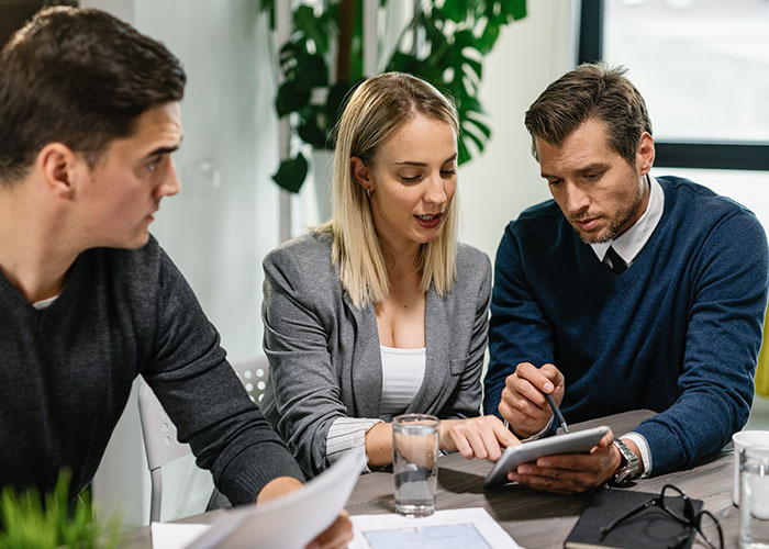 Refinansowanie pożyczki. Ratunek dla domowego budżetu czy droga donikąd?