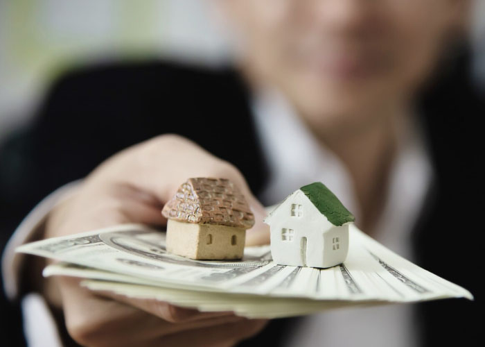 Jak bank wylicza ratę kredytu hipotecznego? 8 czynników, które musisz znać