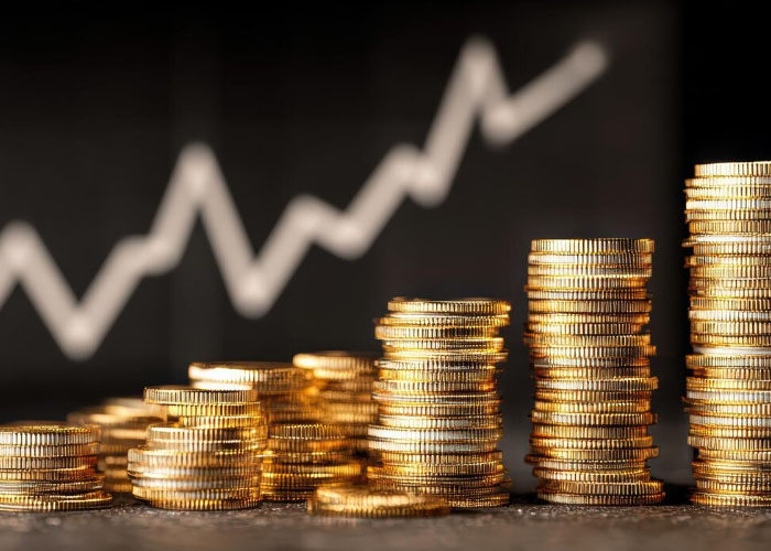 Jak oszczędzać pieniądze przy wysokiej inflacji? Sprawdzone strategie